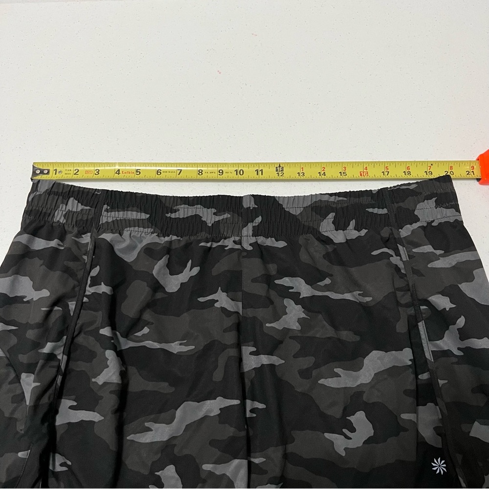 Athleta Mesh Racer Run Shorts - Picture 12 of 13